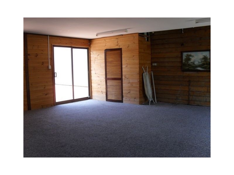 9 Sceptre Court, Two Rocks WA 6037