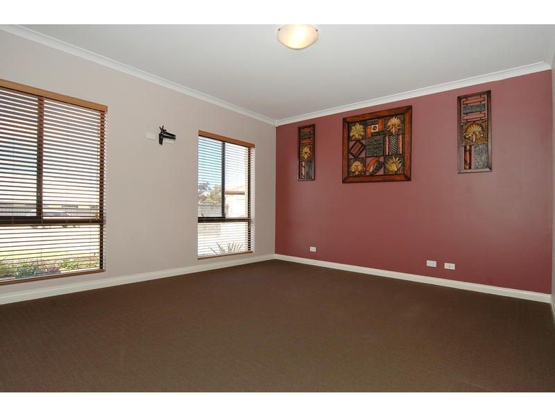 12 Baddesley Street, Butler WA 6036