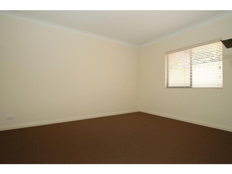 12 Baddesley Street, Butler WA 6036