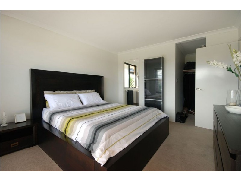 12 Lakewood Terrace, Clarkson WA 6030