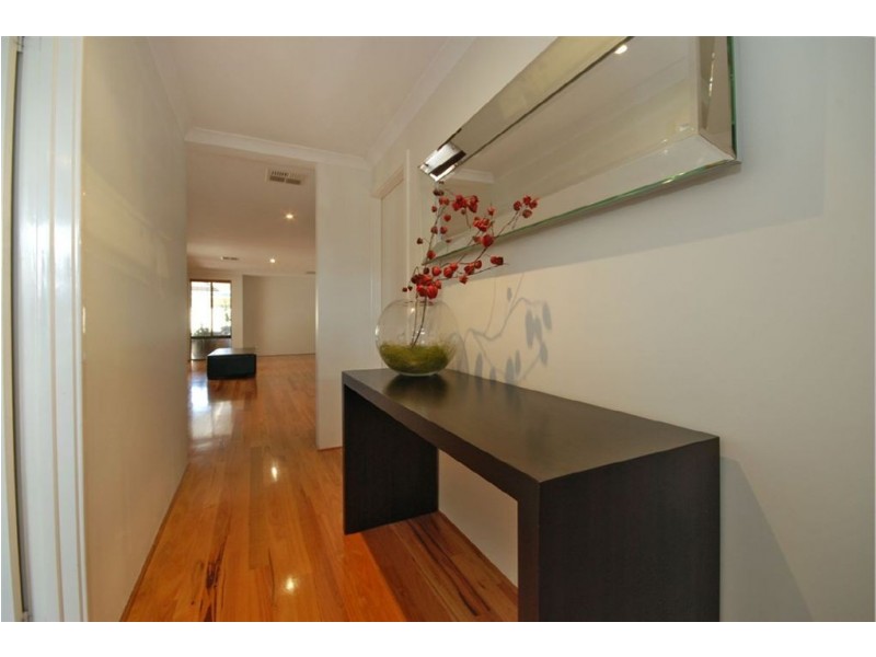 12 Lakewood Terrace, Clarkson WA 6030