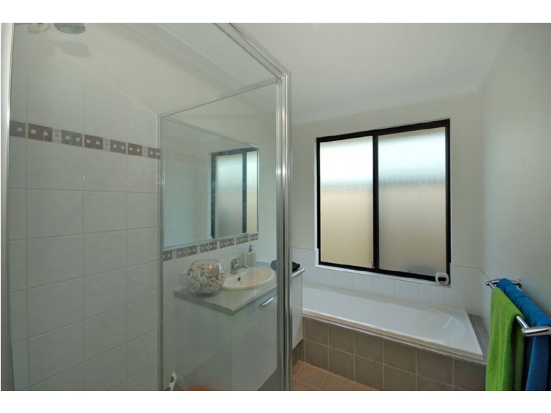 12 Lakewood Terrace, Clarkson WA 6030