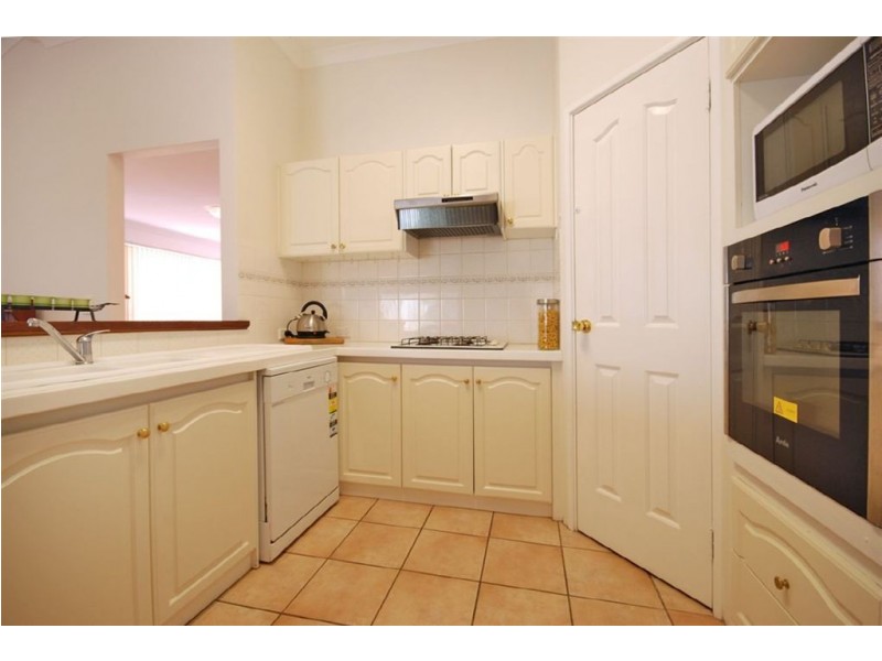 51 Viridain Drive, Banksia Grove WA 6031