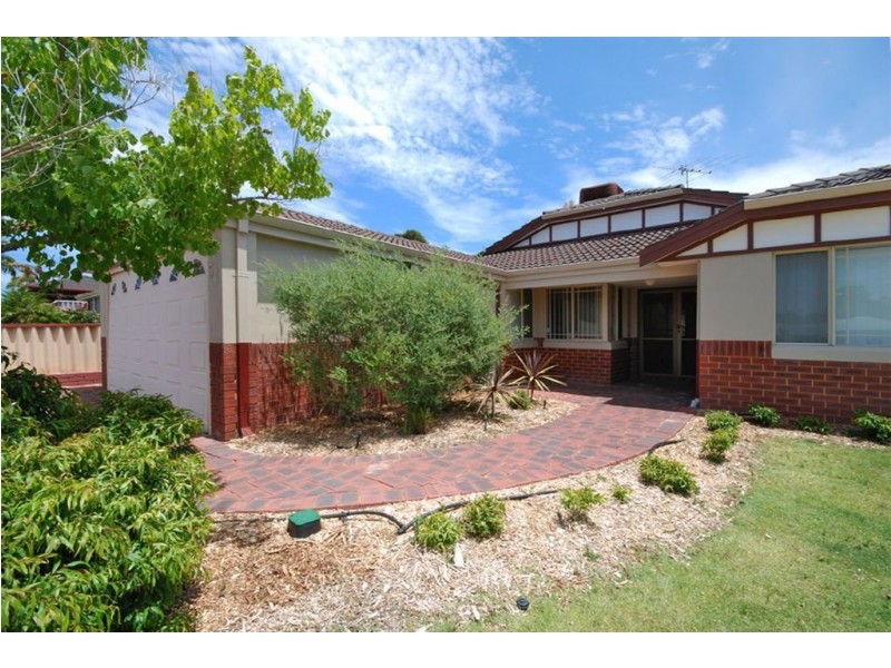 51 Viridain Drive, Banksia Grove WA 6031