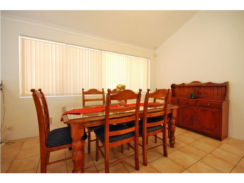 51 Viridain Drive, Banksia Grove WA 6031