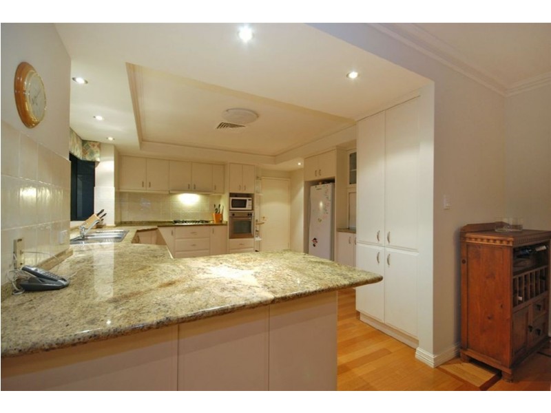 A/8 Cookham Road, Lathlain WA 6100