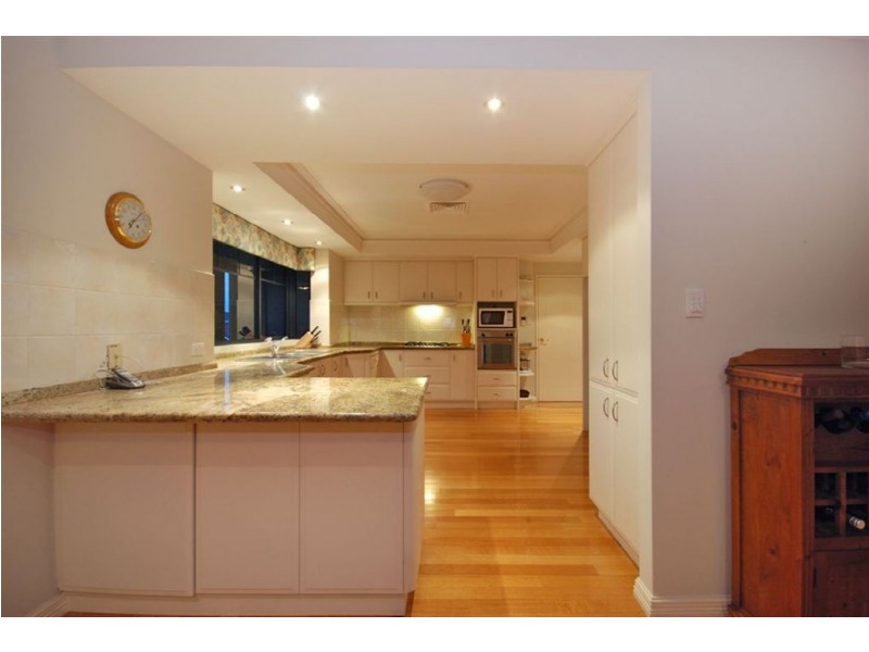 A/8 Cookham Road, Lathlain WA 6100