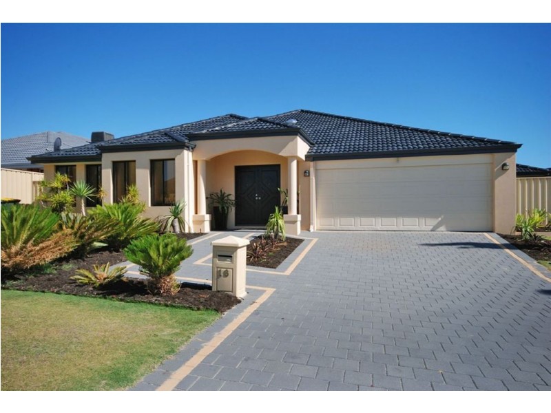 18 Meringa Crescent, Quinns Rocks WA 6030