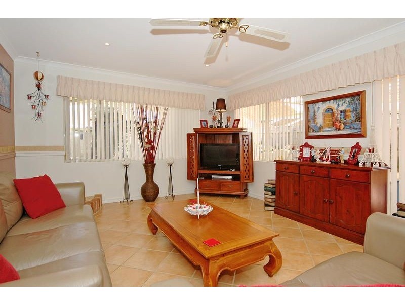 3 Midland Elbow, Mindarie WA 6030