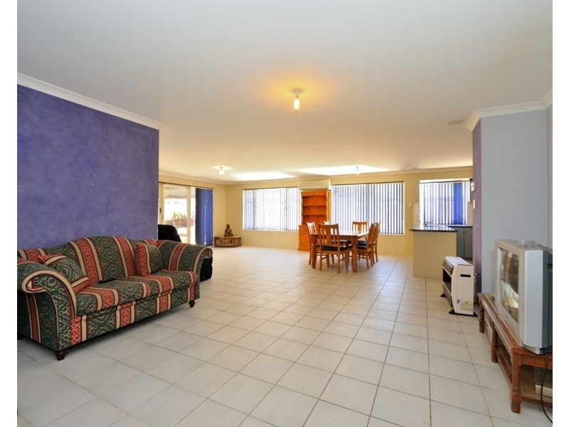 22 Camira Way, Quinns Rocks WA 6030