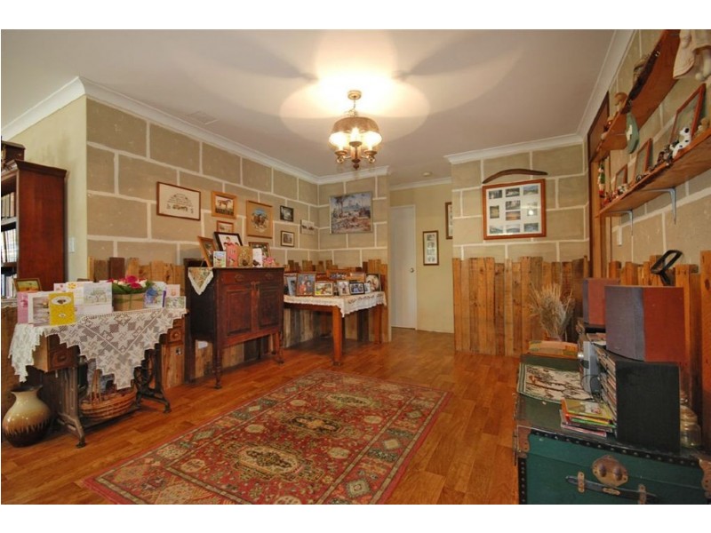 4 Gaffney Ridge, Clarkson WA 6030