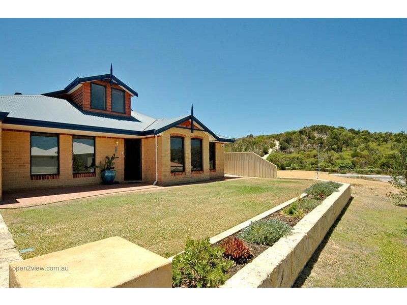 11 Sweep Ridge, Yanchep WA 6035