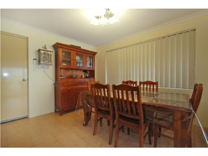 16 Hacienda Drive, Clarkson WA 6030