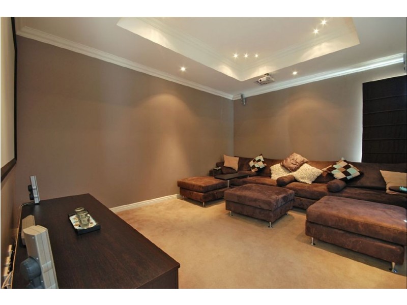 25 Trieste Court, Mindarie WA 6030