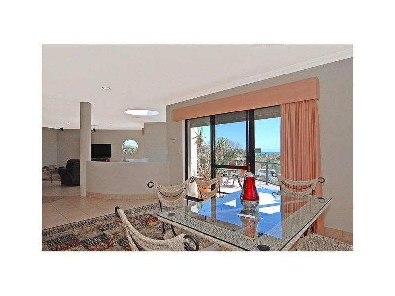 21 Long Beach Promenade, Mindarie WA 6030