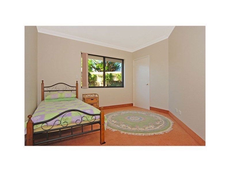 21 Long Beach Promenade, Mindarie WA 6030