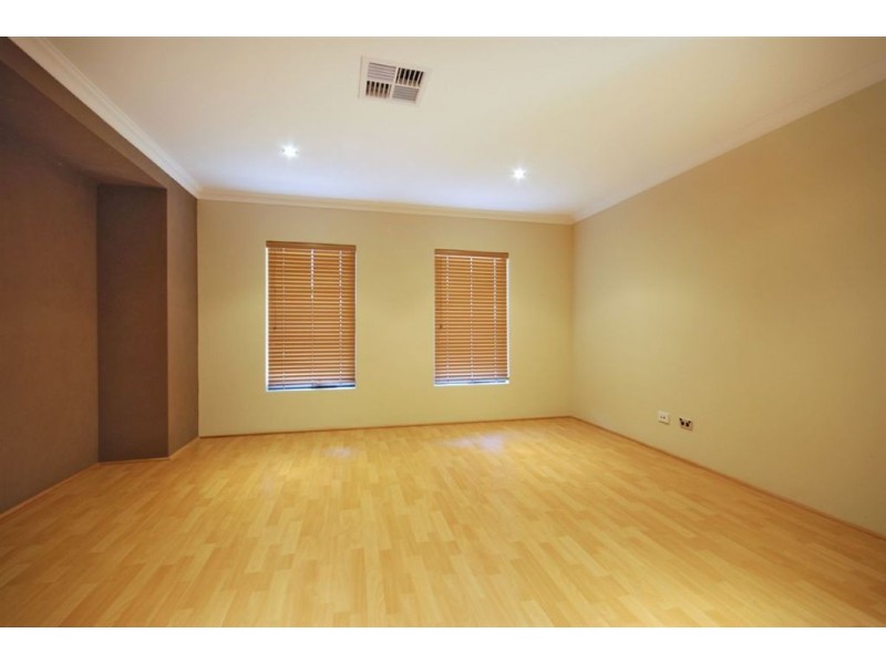 70 Belhaven Terrace, Quinns Rocks WA 6030