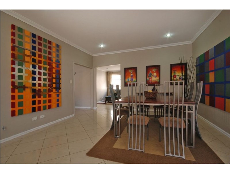 6 Bayfield Crescent, Mindarie WA 6030