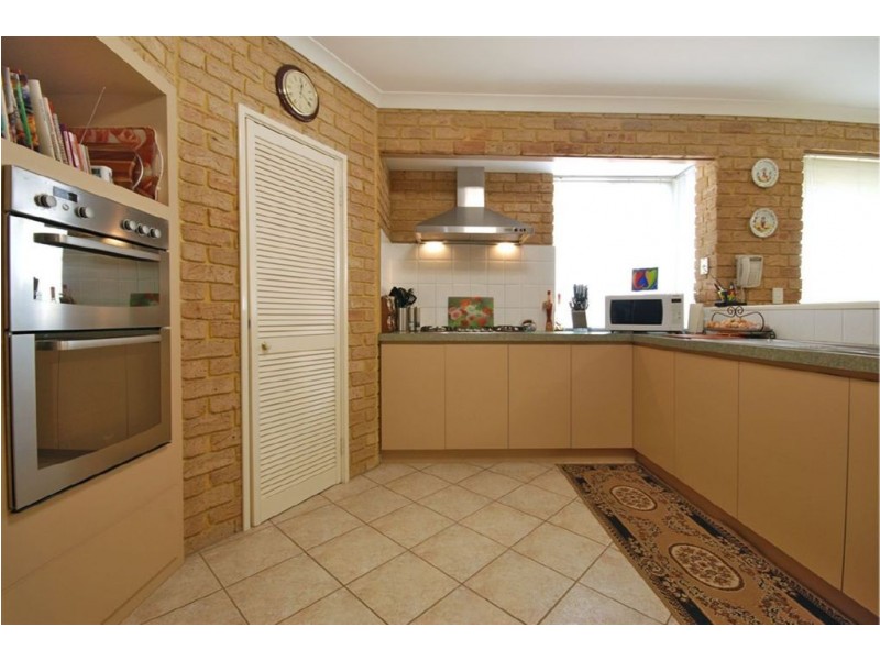 62 Savona Grove, Mindarie WA 6030