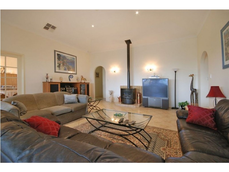 62 Savona Grove, Mindarie WA 6030