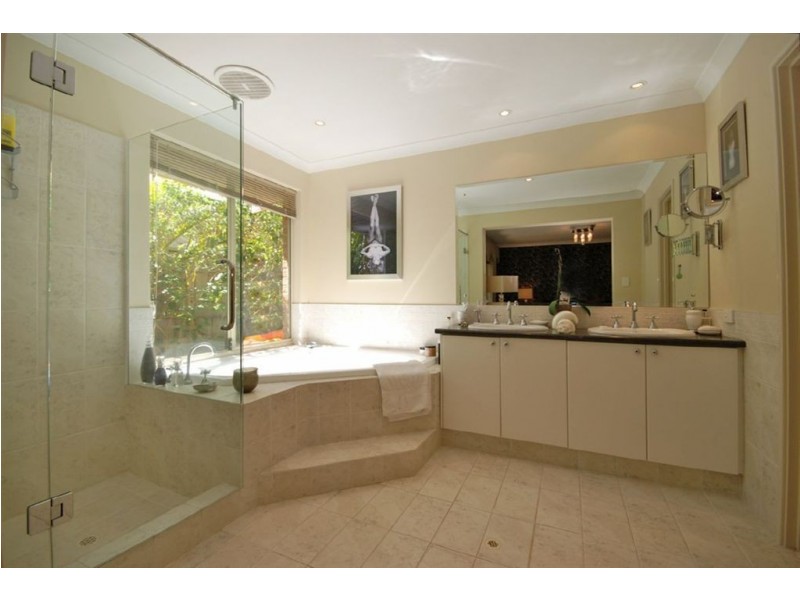 5 Halifax Boulevard, Mindarie WA 6030