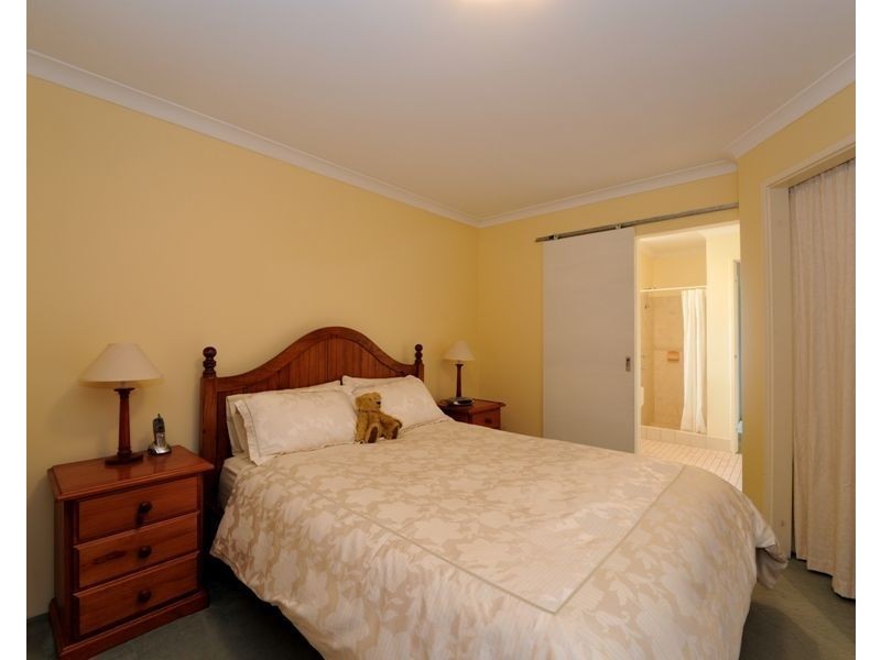 7 Cumberland Way, Beldon WA 6027