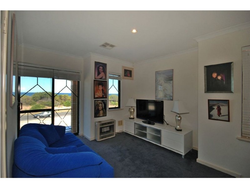 15/10 Fairhaven Terrace, Hillarys WA 6025