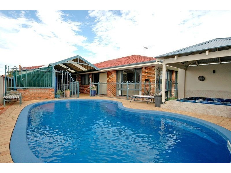 21 Breaksea Way, Ridgewood WA 6030