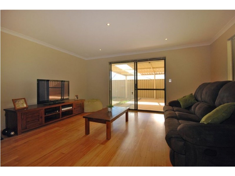 8 Renville Link, Ridgewood WA 6030