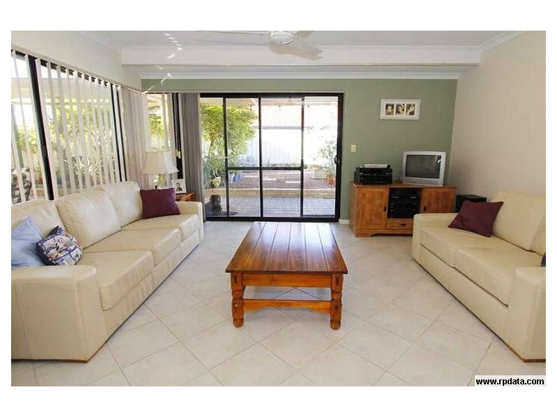 55 Paddington Avenue, Currambine WA 6028