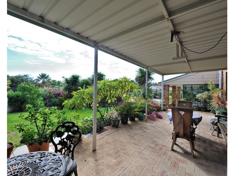 26 Hackney Way, Yanchep WA 6035