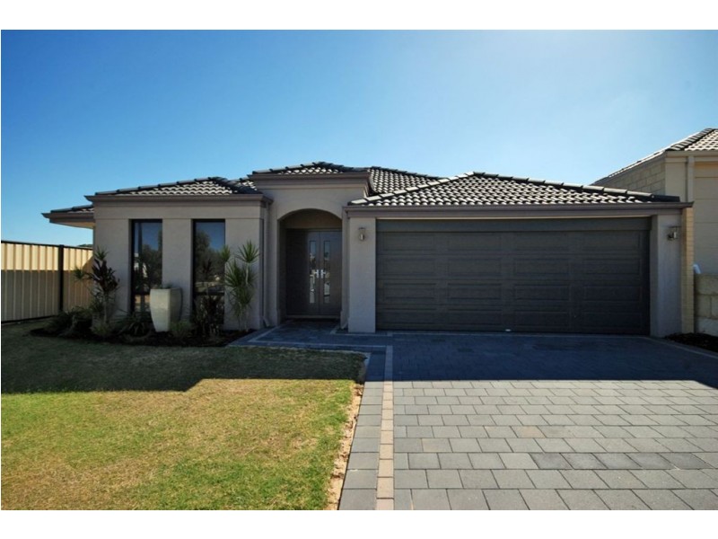 28 Palladio Pass, Clarkson WA 6030