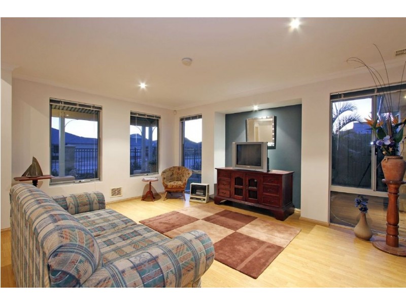98 Camborne Parkway, Butler WA 6036