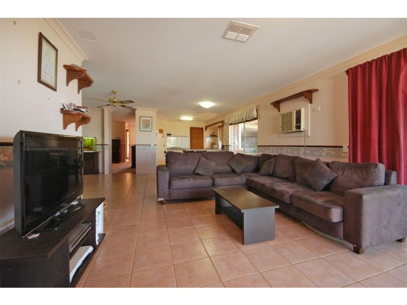 45 Cristobal Crescent, Mindarie WA 6030