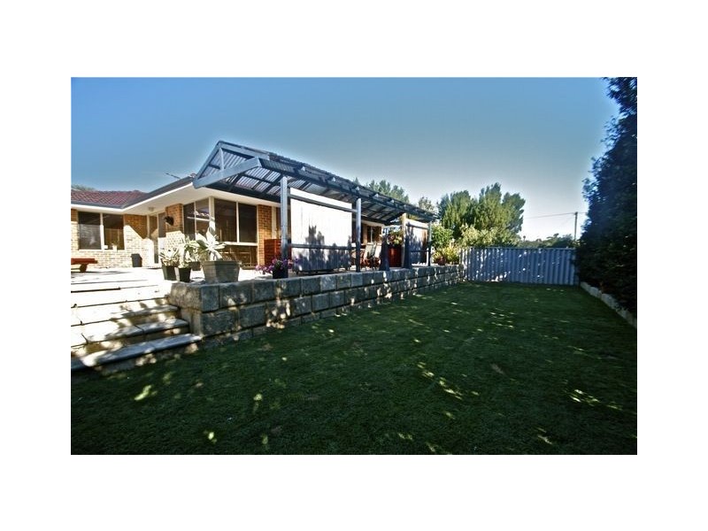 17 Lurgan Place, Merriwa WA 6030