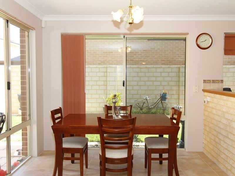 5 Lighthouse Parade, Mindarie WA 6030