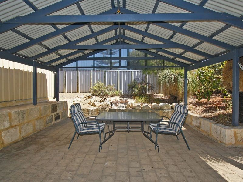2 Paton Mews, Quinns Rocks WA 6030