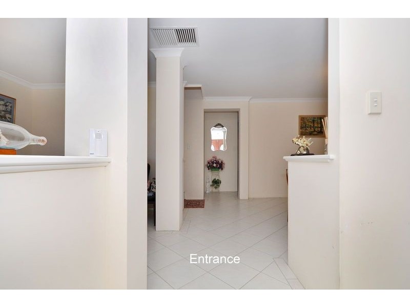 4 Lena Pass, Mindarie WA 6030