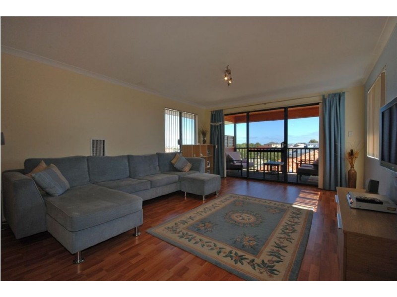 107 Kinross Drive, Kinross WA 6028