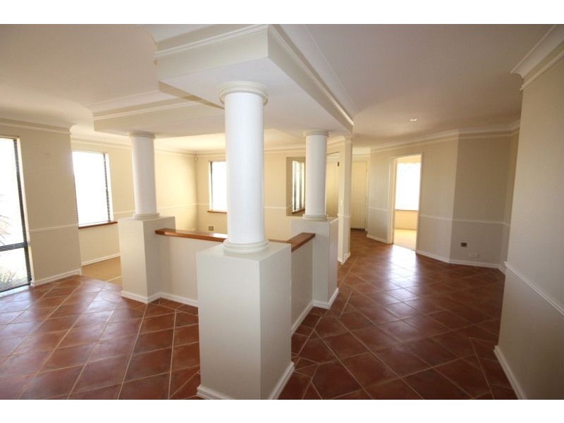 17 Dakar Way, Mindarie WA 6030