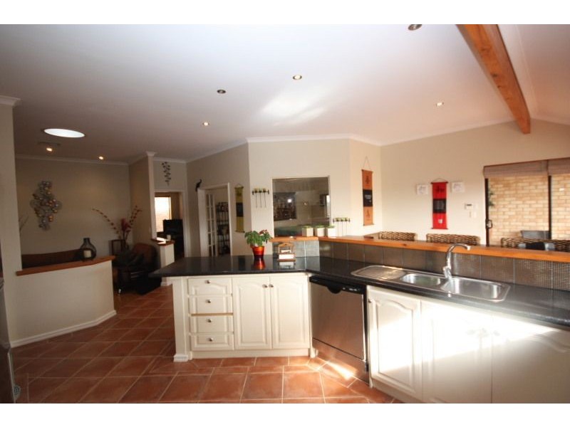 17 Dakar Way, Mindarie WA 6030