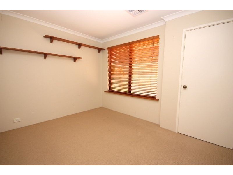 17 Dakar Way, Mindarie WA 6030