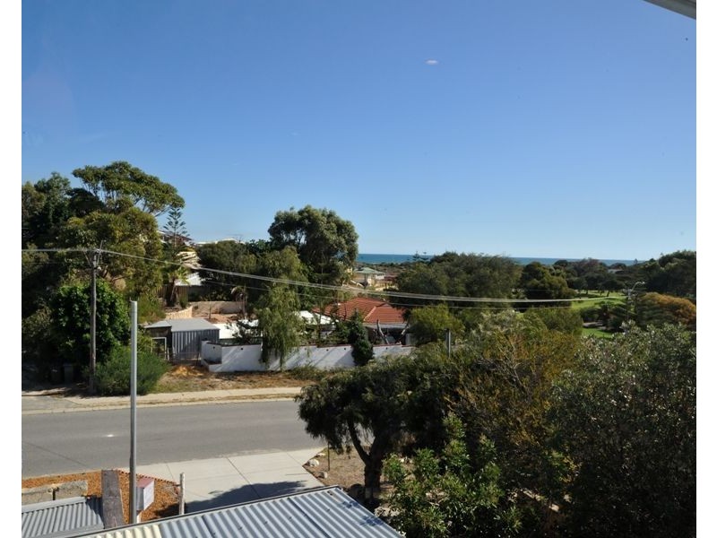 3 Daines Street, Two Rocks WA 6037