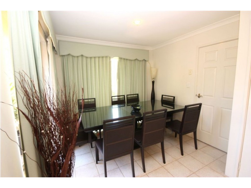 12 Clovelly Mews, Mindarie WA 6030