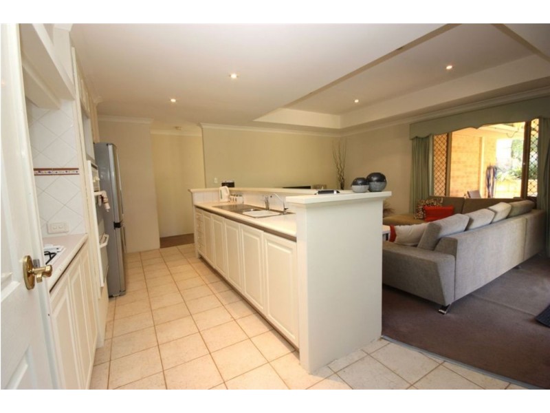 12 Clovelly Mews, Mindarie WA 6030