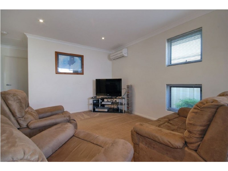 14 Tambelyn Street, Clarkson WA 6030