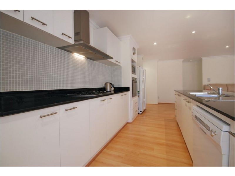 16 Edenbrooke Terrace, Clarkson WA 6030