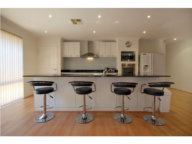 16 Edenbrooke Terrace, Clarkson WA 6030