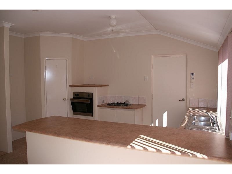 10 Lambasa Way, Mindarie WA 6030