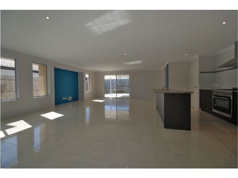 5 Kapara Place, Quinns Rocks WA 6030